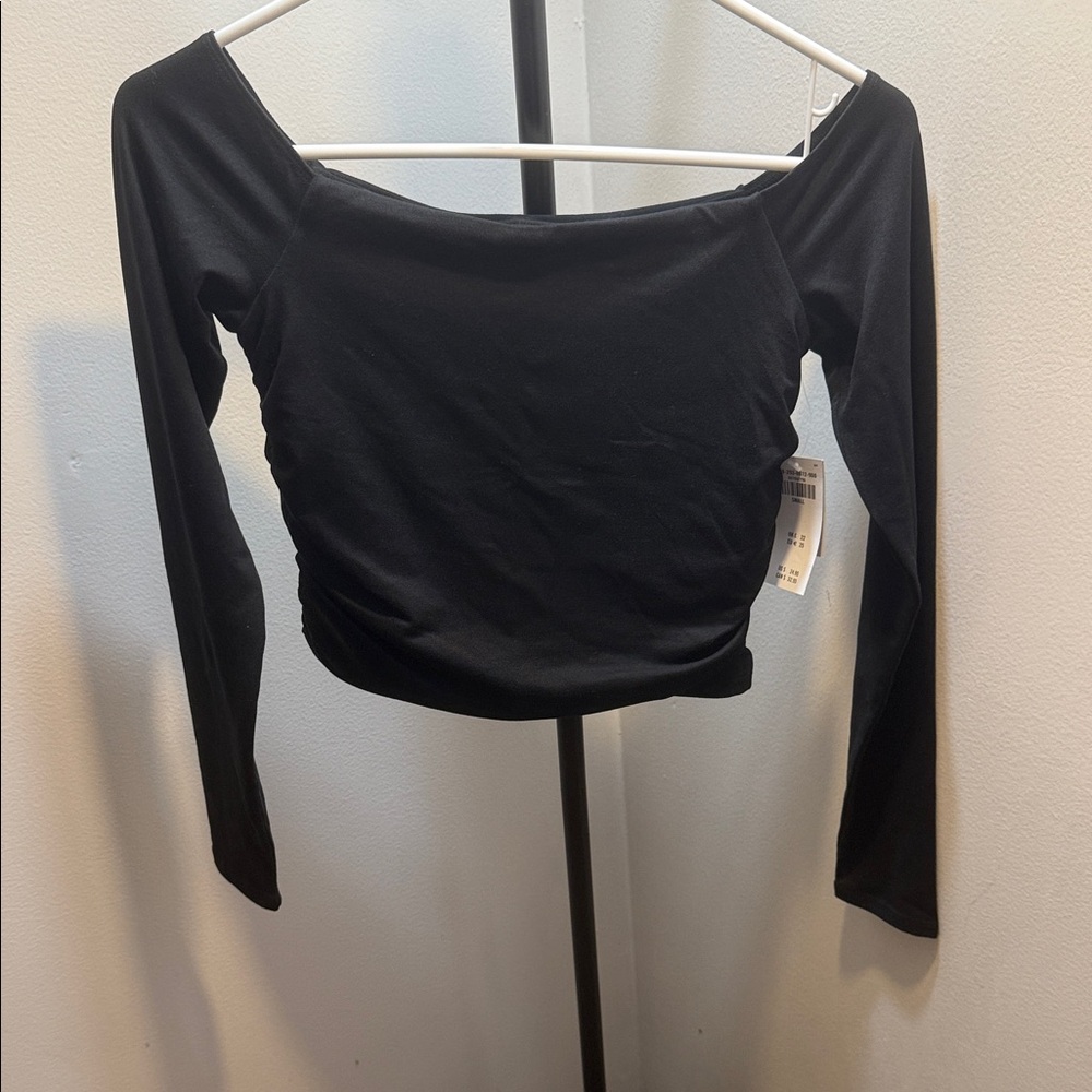 Hollister Black Off-the-Shoulder Long Sleeve Top